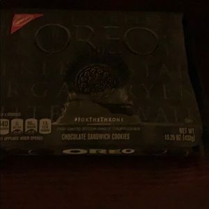 OREO cookies FOR THE THRONE